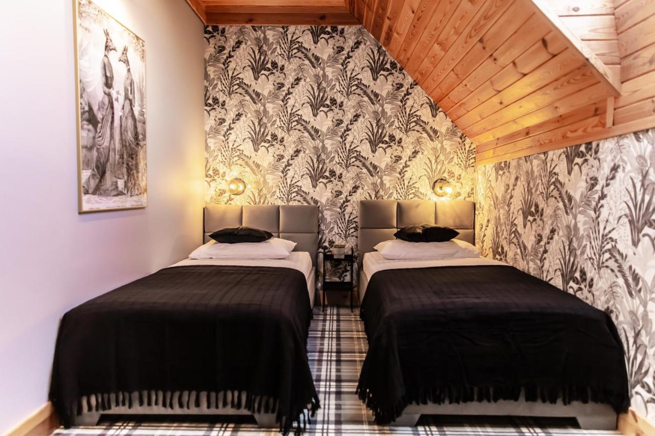 Hotel Bacowka Radawa & Spa Экстерьер фото